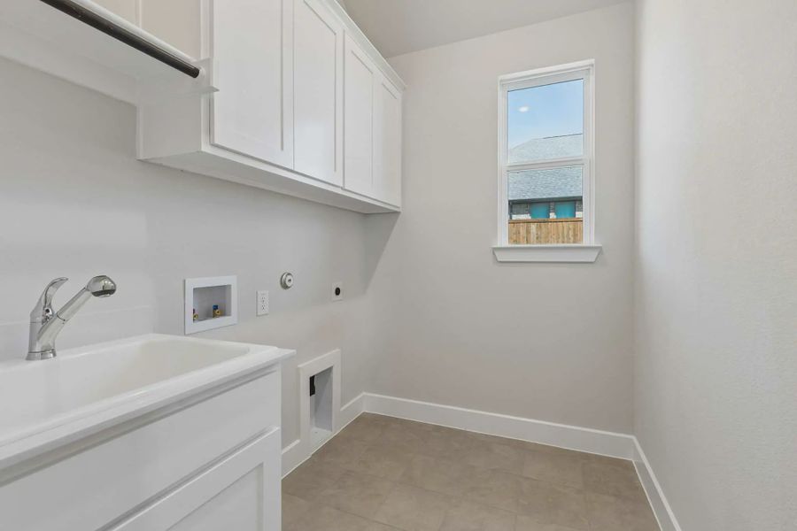 Image 21 of a home in Lakeview Heights.