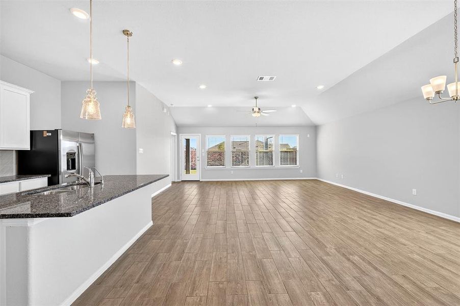 Spacious, unfurnished interior of a new home in Mobberly Farms, Pilot Point (Image 27). Spacious, unfurnished interior of a new home in Mobberly Farms, Pilot Point (Image 27).