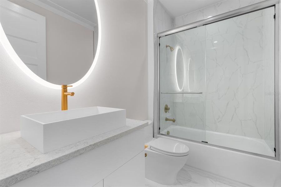 Image 37 of a home in .