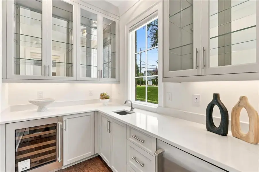 Furnished interior view inside a new home in , Sandy Springs (Image 56).