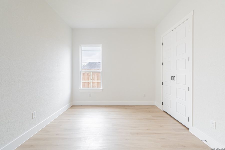 Spacious, unfurnished interior of a new home in , San Antonio (Image 21).