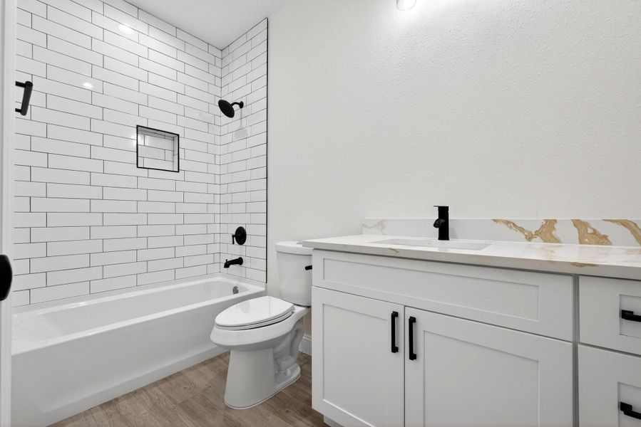 Furnished interior view inside a new home in , Beaumont (Image 12).