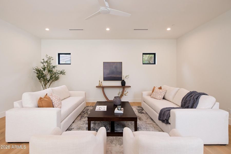 PropertyImageCo_2901EPiersonSt_WEB_10