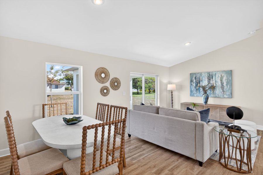 Representative furnished interior of a home built from the The Seabreeze Cove by Sunlife Homes LLC in Port Charlotte, Port Charlotte (Image 12).