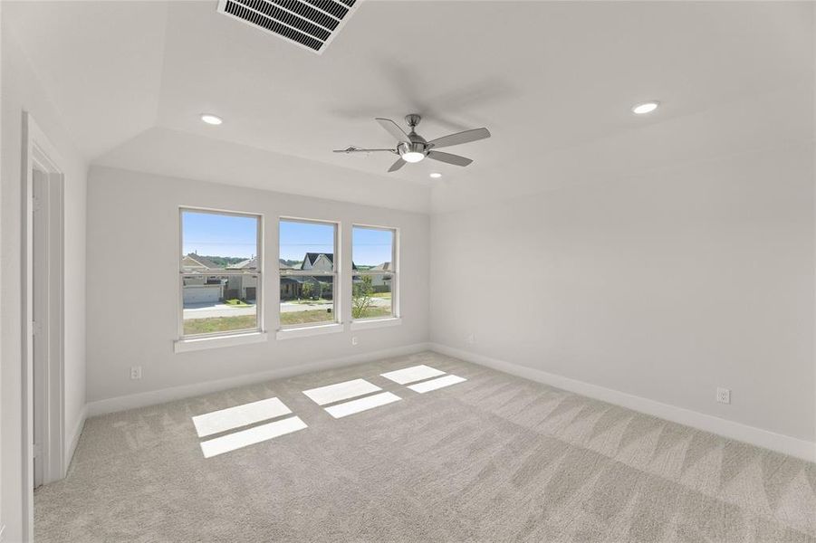 Spacious, unfurnished interior of a new home in Garden Collection at Harvest, Argyle (Image 14).