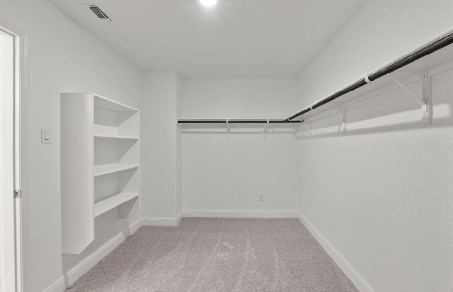 Spacious, unfurnished interior of a new home in Patterson Ranch, Georgetown (Image 20). Spacious, unfurnished interior of a new home in Patterson Ranch, Georgetown (Image 20).