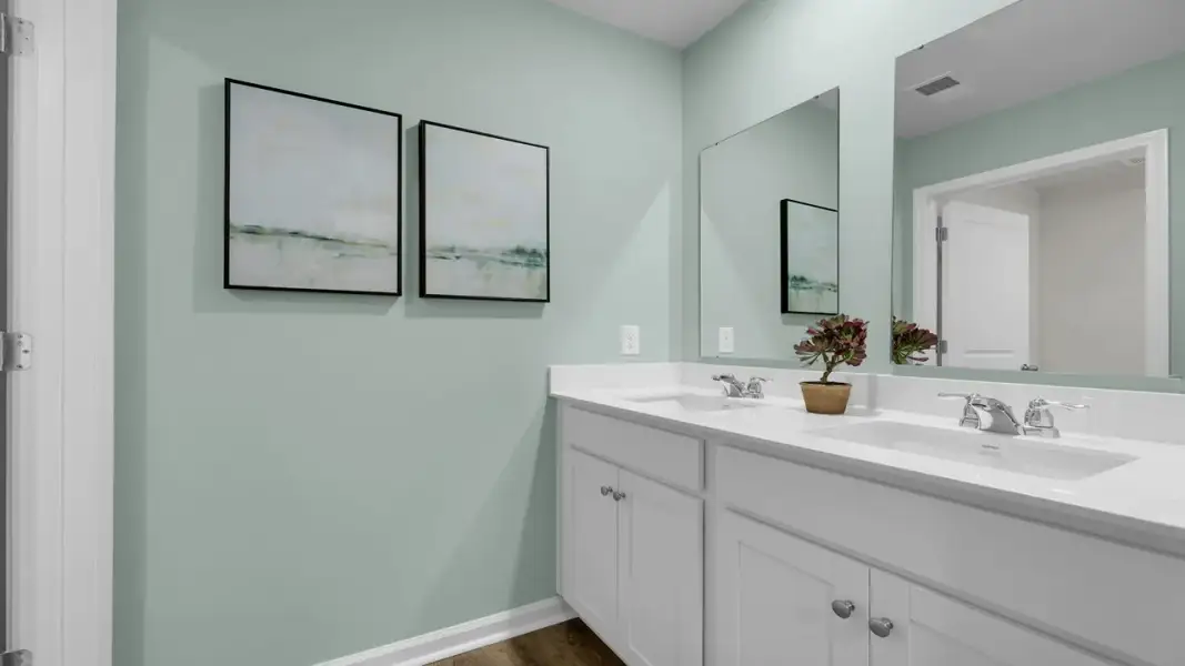 Furnished interior view inside a new home in Carolina Groves, Moncks Corner (Image 30). Furnished interior view inside a new home in Carolina Groves, Moncks Corner (Image 30).
