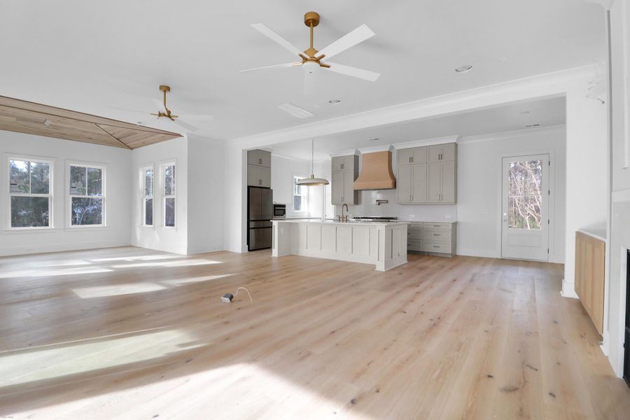 Spacious, unfurnished interior of a new home in , Awendaw (Image 21).