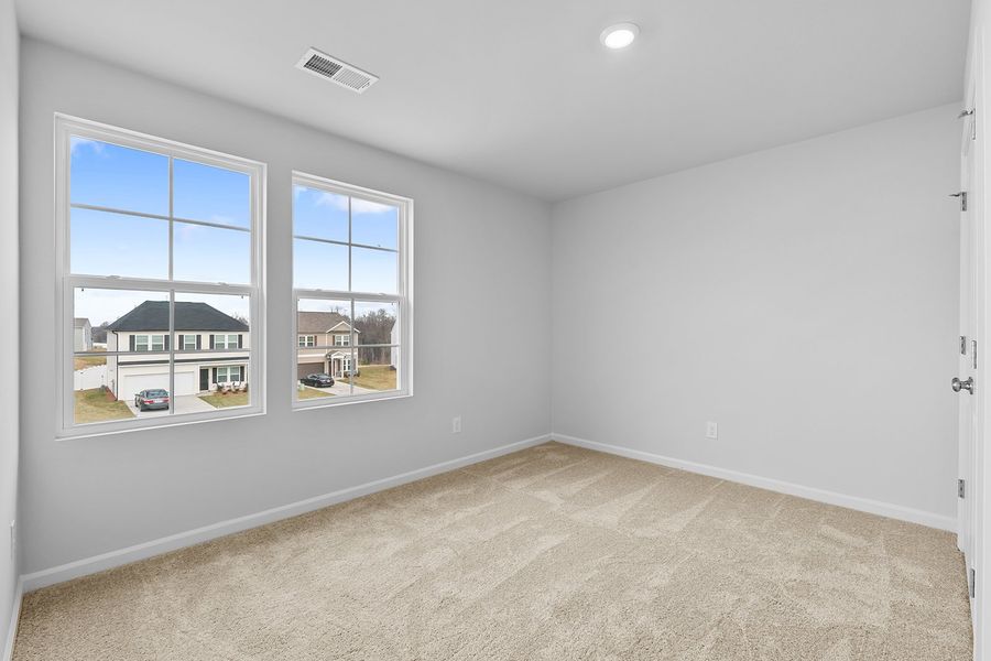 Spacious, unfurnished interior of a new home in Bell West, Kernersville (Image 30).