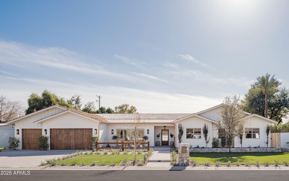 Coyote Phx - 123 Kaler