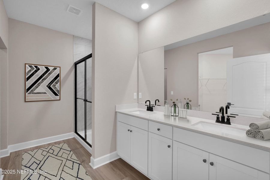 Furnished interior view inside a new home in Jennings Farm, Middleburg (Image 10).