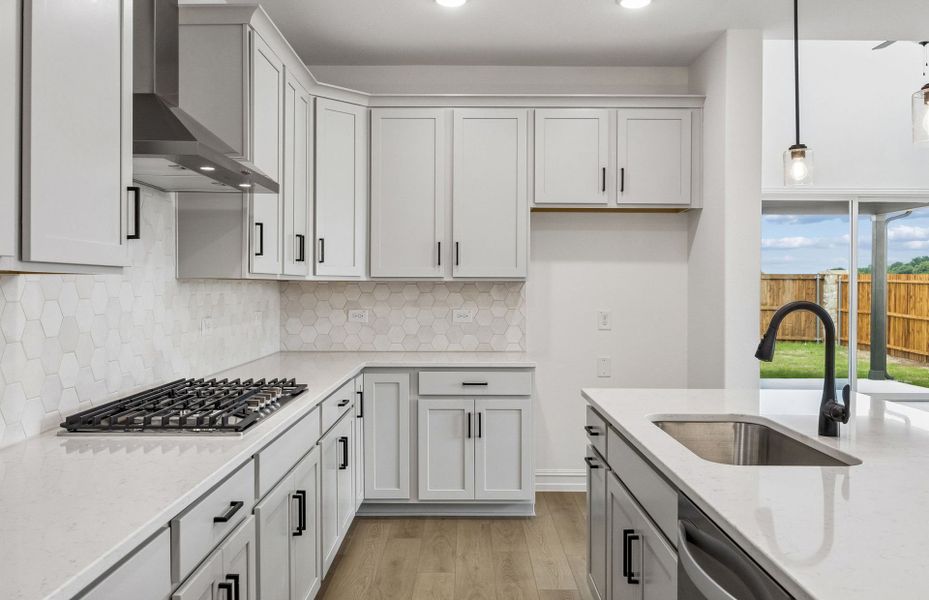 Representative furnished interior of a home built from the Sanford by Pulte Homes in Ribbonwood, Aubrey (Image 12).