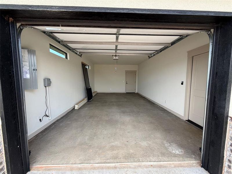 Spacious, unfurnished interior of a new home in , Wichita Falls (Image 24).