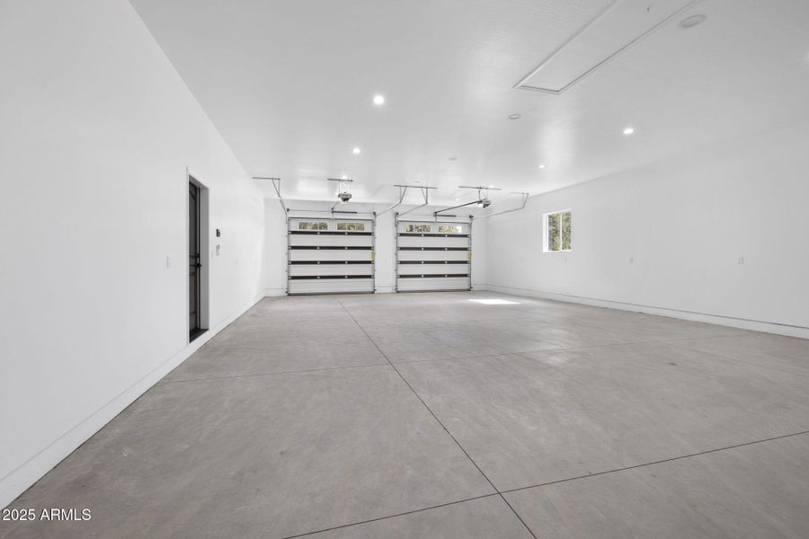 1-web-or-mls-FA9A2084 1-web-or-mls-FA9A2084