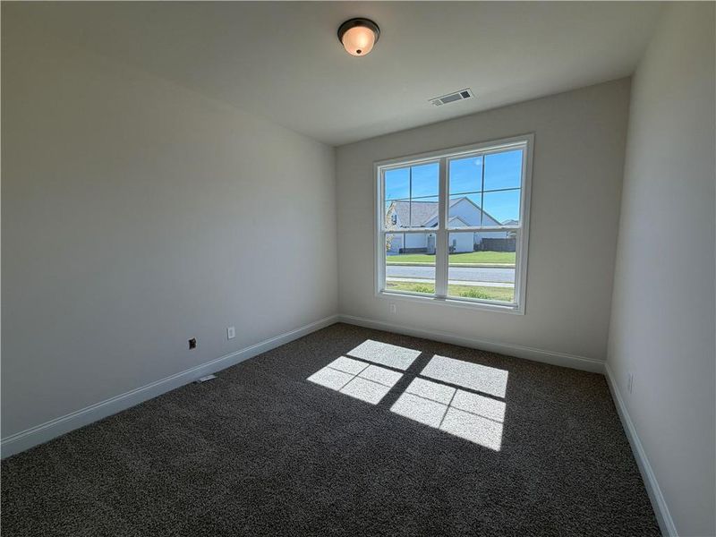 Spacious, unfurnished interior of a new home in , Jefferson (Image 32).