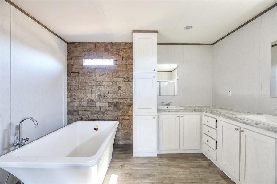 Furnished interior view inside a new home in , Merkel (Image 4).