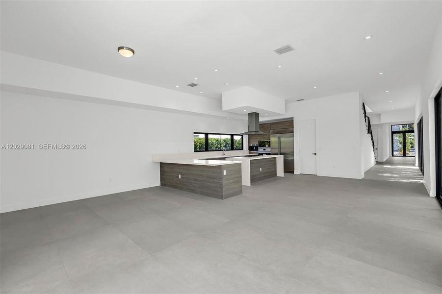 Image 59 of a home in .
