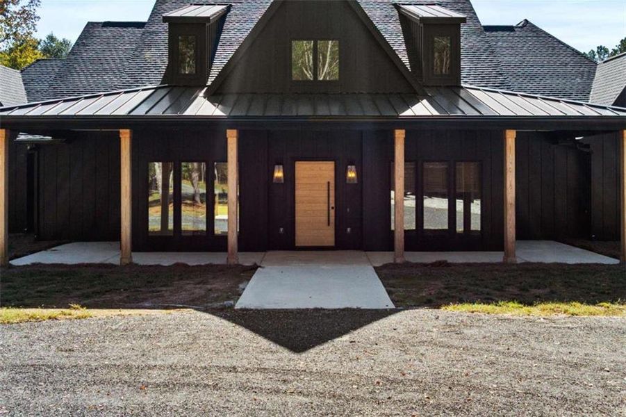 Exterior details and patio area of a home in , Monroe (Image 30).