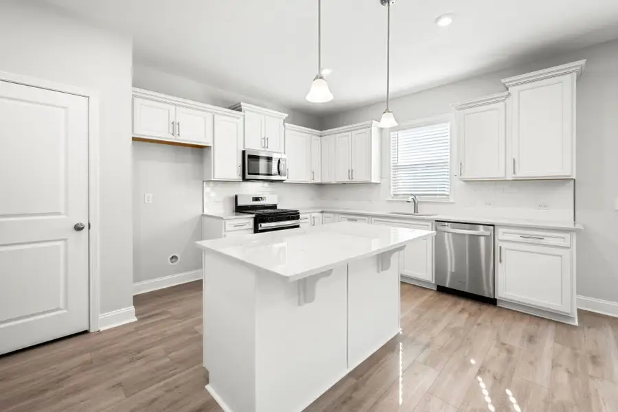 Furnished interior view inside a new home in Salem Bay, Beaufort (Image 4).