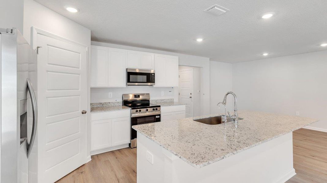 Furnished interior view inside a new home in Wesley Park, Crawfordville (Image 9).