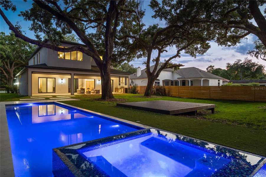 Exterior details and patio area of a home in , Windermere (Image 35).