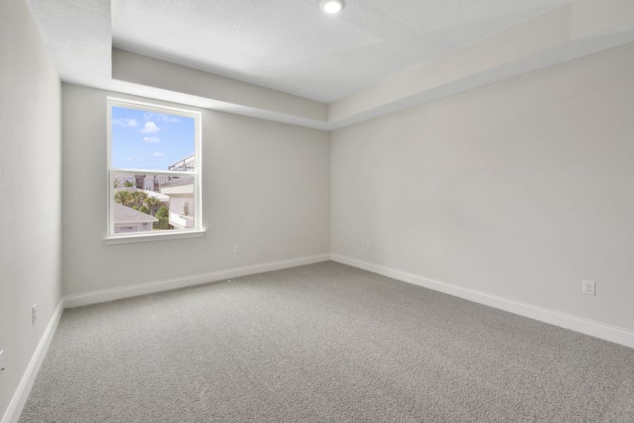 Spacious, unfurnished interior of a new home in Gatherings® of Lake Nona, Orlando (Image 24).