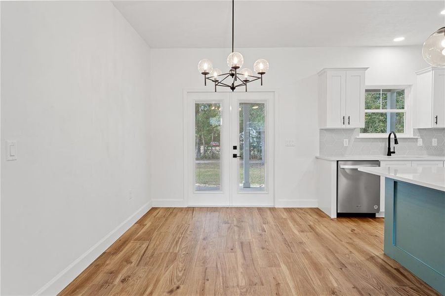 Spacious, unfurnished interior of a new home in , Bronson (Image 27).