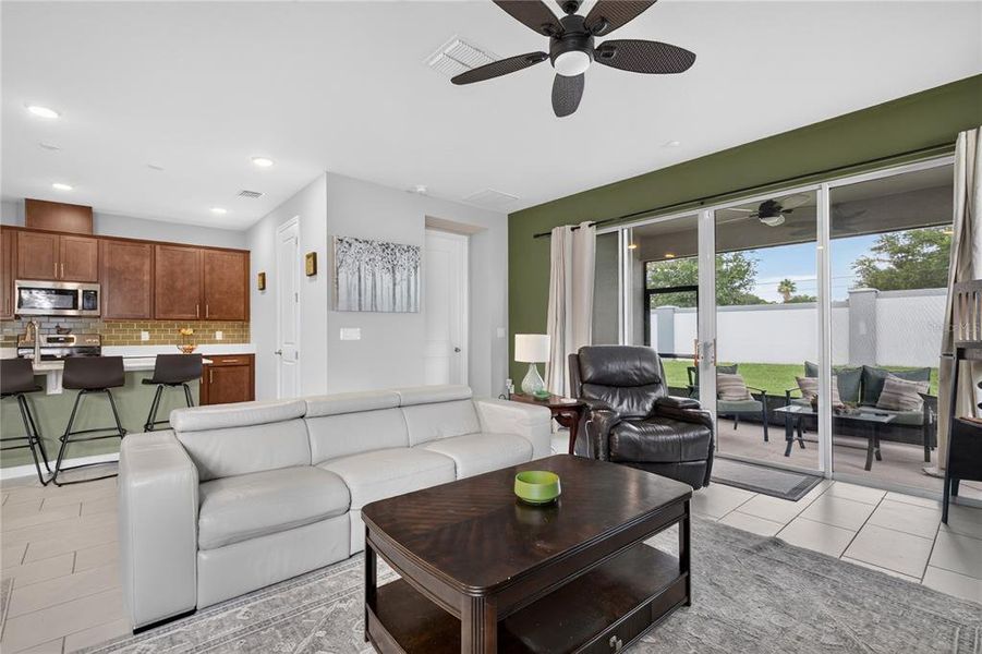 Furnished interior view inside a new home in , Tavares (Image 12).