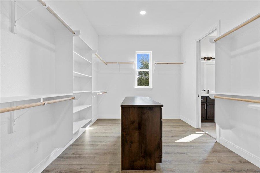 Image 38 of a home in .