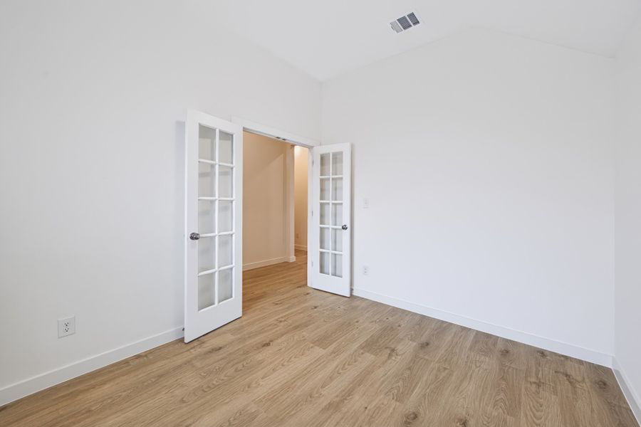 Spacious, unfurnished interior of a new home in Prairie Winds, Hutto (Image 16). Spacious, unfurnished interior of a new home in Prairie Winds, Hutto (Image 16).