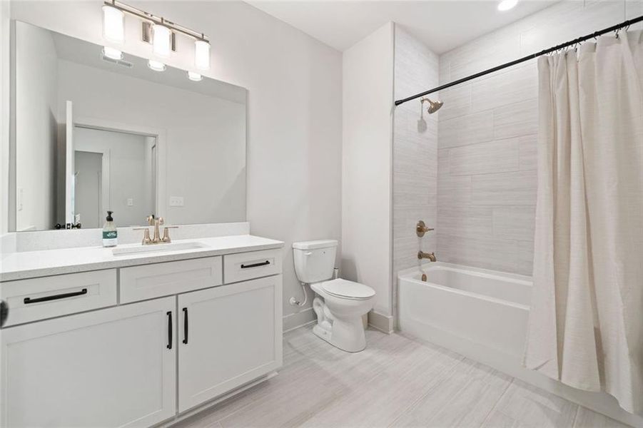 Furnished interior view inside a new home in , Ellijay (Image 8).