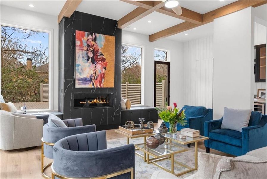 Image 84 of a home in .