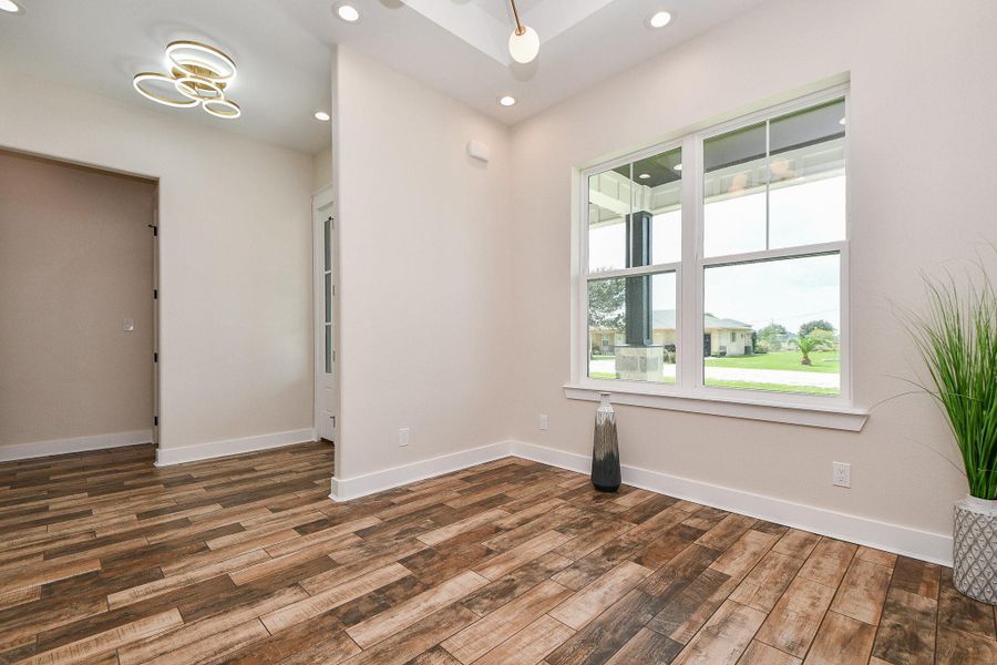 Spacious, unfurnished interior of a new home in , Palacios (Image 35). Spacious, unfurnished interior of a new home in , Palacios (Image 35).