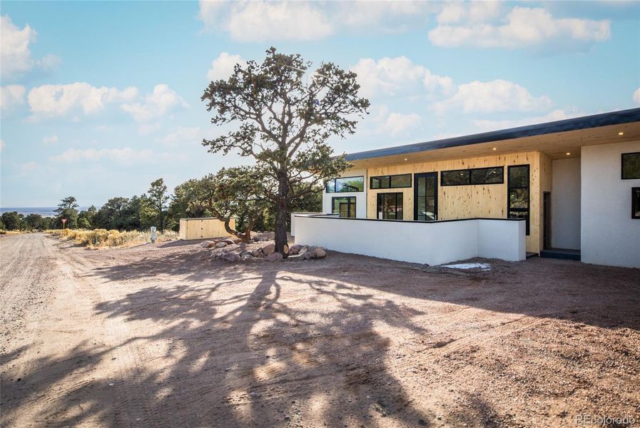 Image 23 of a home in .