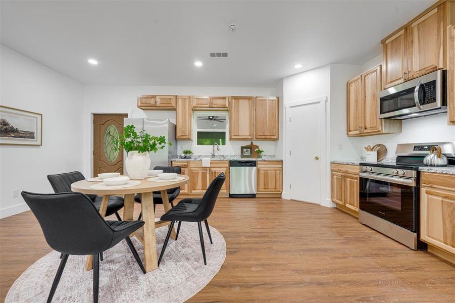 Furnished interior view inside a new home in , Sumner (Image 12).