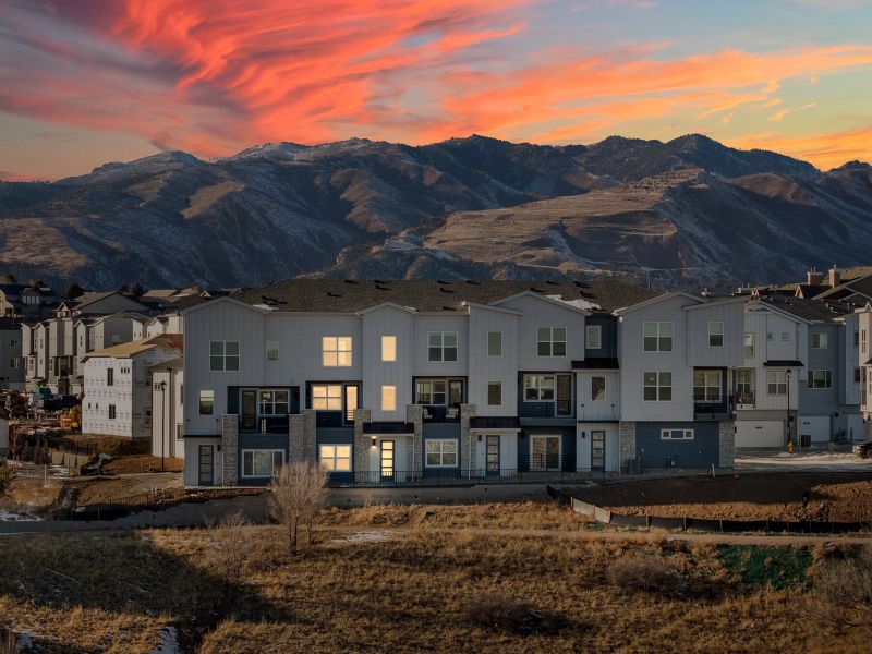 Image 23 of a home in The Vistas at West Mesa.