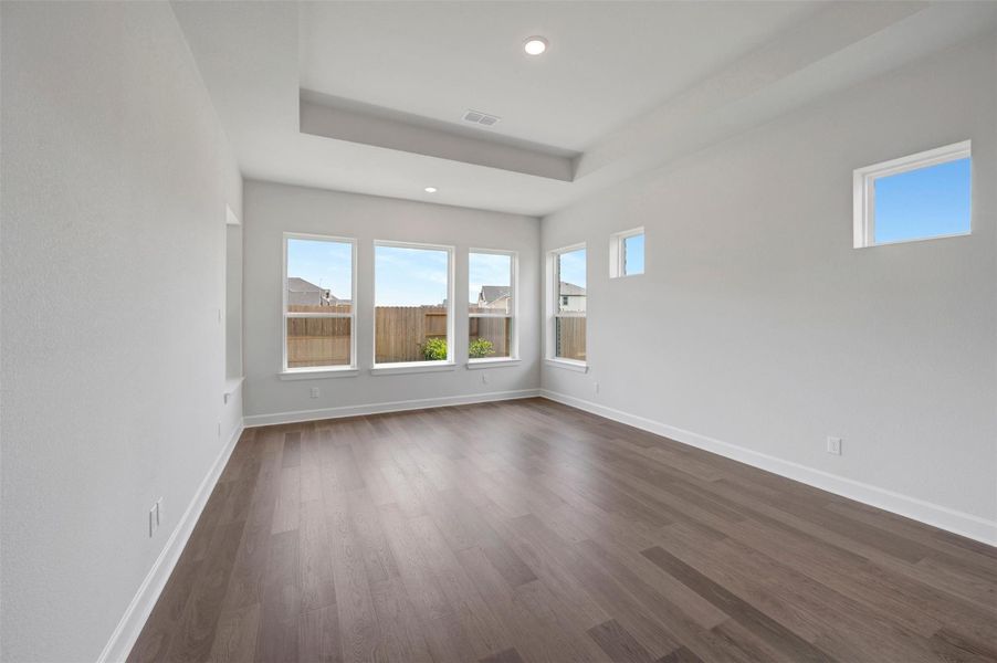 Spacious, unfurnished interior of a new home in Brookewater - Ascent Collection, Rosenberg (Image 25).