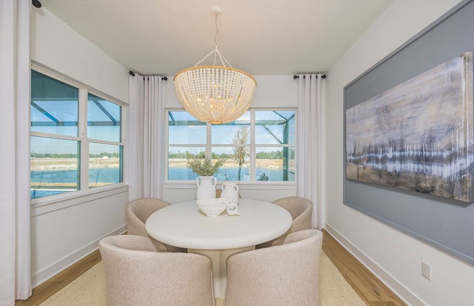 Representative furnished interior of a home built from the Roseland by Pulte Homes in Spencer Glen, Riverview (Image 11).