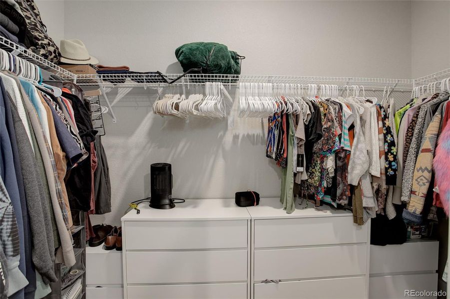 Walk-in Closet