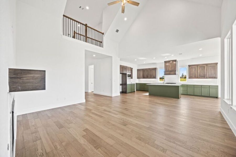 Spacious, unfurnished interior of a new home in Chatham Reserve, Providence Village (Image 16).