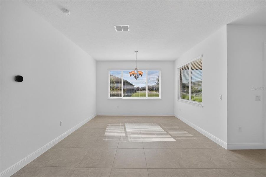 Spacious, unfurnished interior of a new home in , Ocala (Image 42).