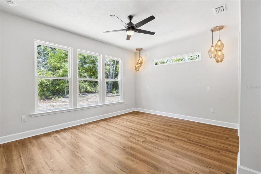 Spacious, unfurnished interior of a new home in , Alachua (Image 20).