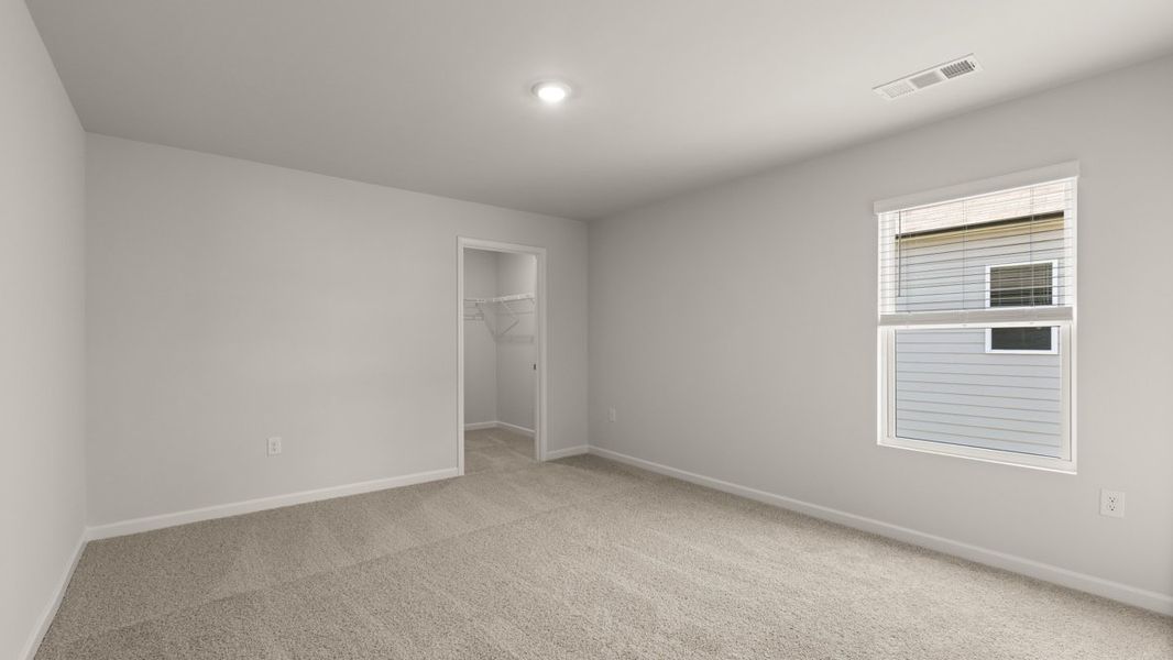 Representative unfurnished interior of a home built from the Mansfield by D.R. Horton in Grandview at Lanier, Dawsonville (Image 30).