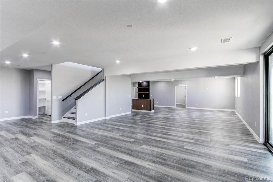 Image 43 of a home in .