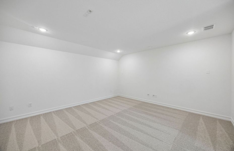 Spacious, unfurnished interior of a new home in Highland Lakes, McKinney (Image 21). Spacious, unfurnished interior of a new home in Highland Lakes, McKinney (Image 21).
