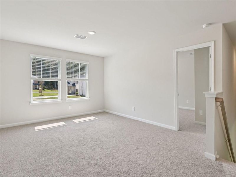 Spacious, unfurnished interior of a new home in Preserve at Mountain Creek, Pendergrass (Image 13).