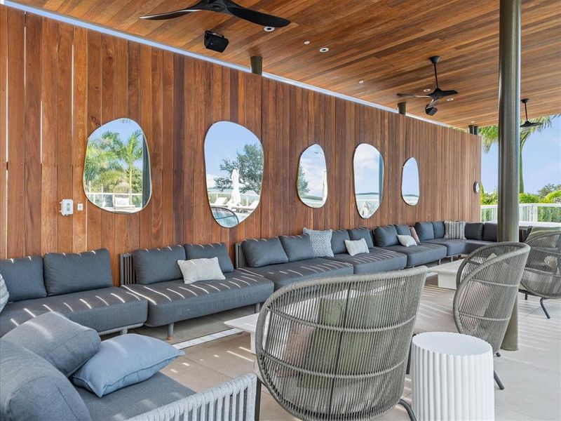 Image 86 of a home in .