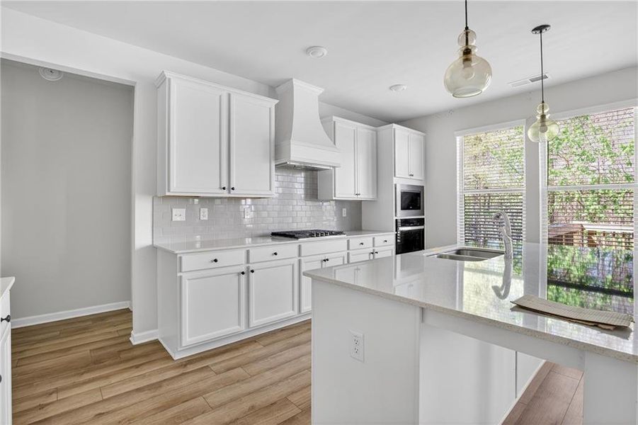 Furnished interior view inside a new home in , Atlanta (Image 5).