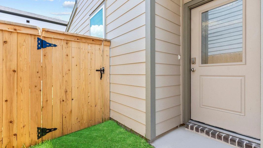 *Elevations, exterior/ interior colors, options, available upgrades that require an additional charge, and standard features will vary in each community and subject change without notice. Call for details. *Elevations, exterior/ interior colors, options, available upgrades that require an additional charge, and standard features will vary in each community and subject change without notice. Call for details.