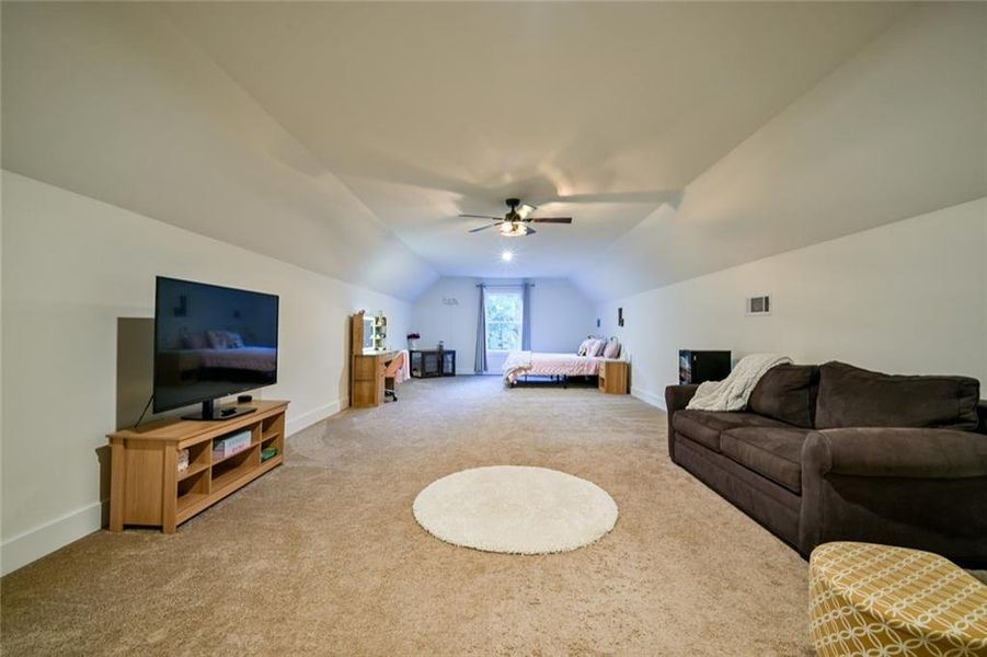 Furnished interior view inside a new home in , Monticello (Image 61).